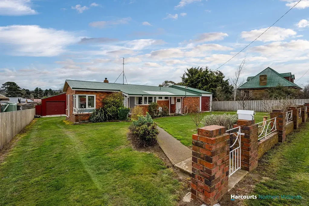 Oatlands 2 Bedroom Country Living