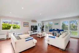 65 Eric Fenning Drive, Surf Beach