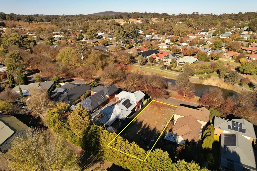 Littlehampton  Premium Parcel of land in the Spring Park Farm Estate