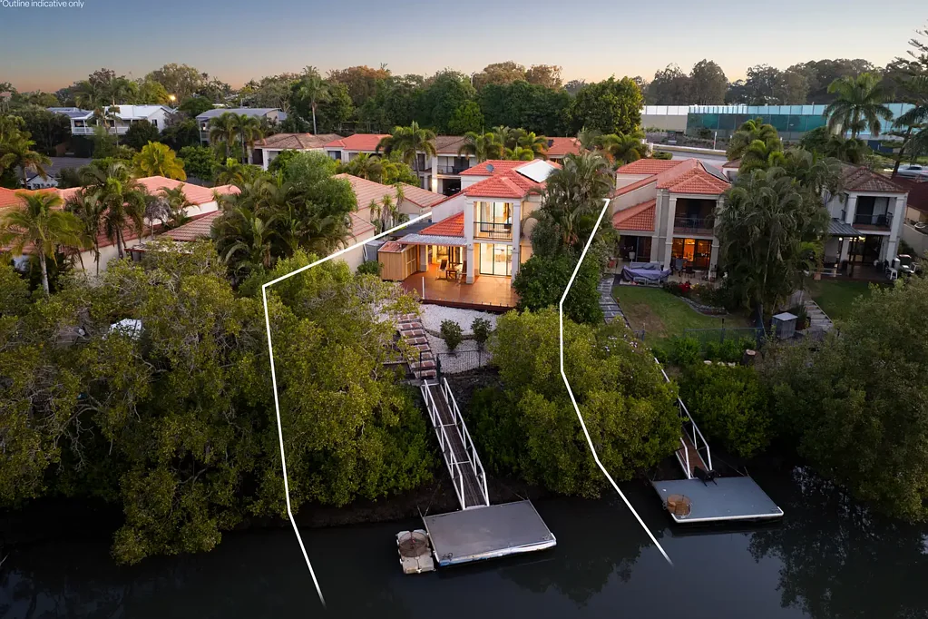 Helensvale 3房  NORTH-FACING WATERFRONT LIVING IN EXCLUSIVE MONTEREY KEYS