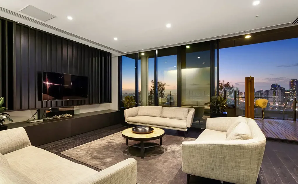 CONTEMPORARY LIVING | VIEWS | LIFESTYLE