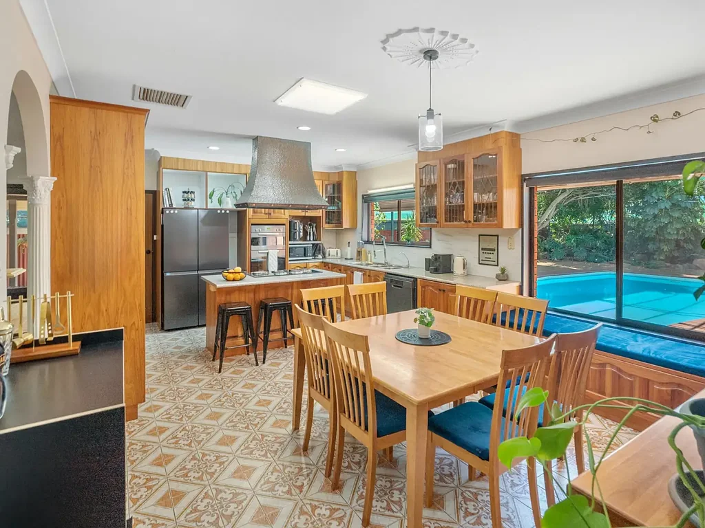 Griffith 4ਬੈੱਡਰੂਮ Palatial Residence