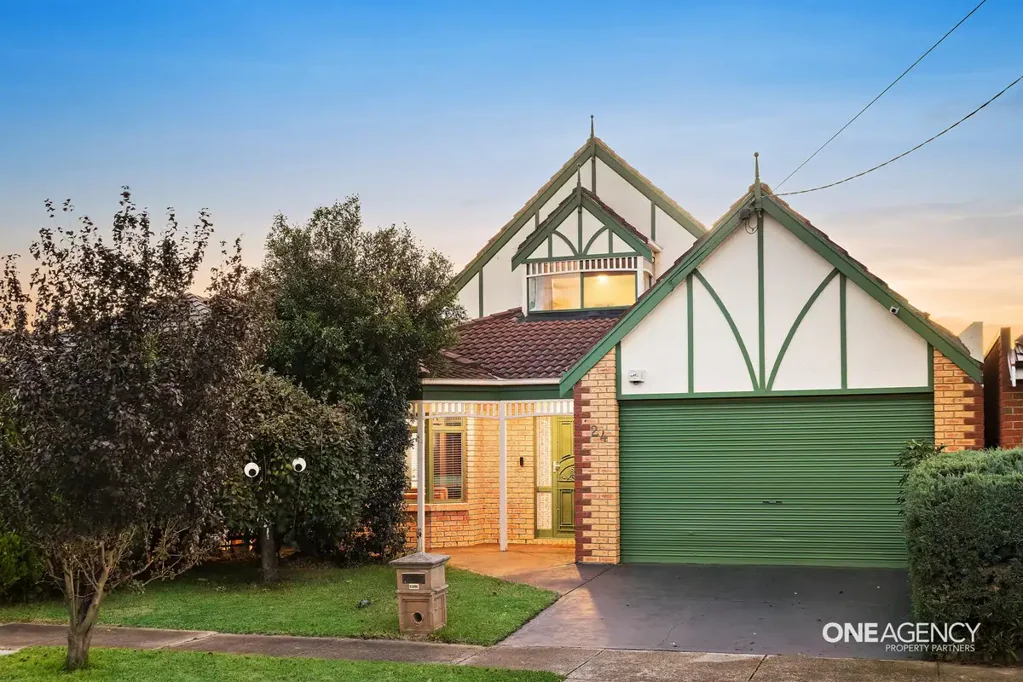 24 Hosken Street, Altona Meadows, VIC 3028