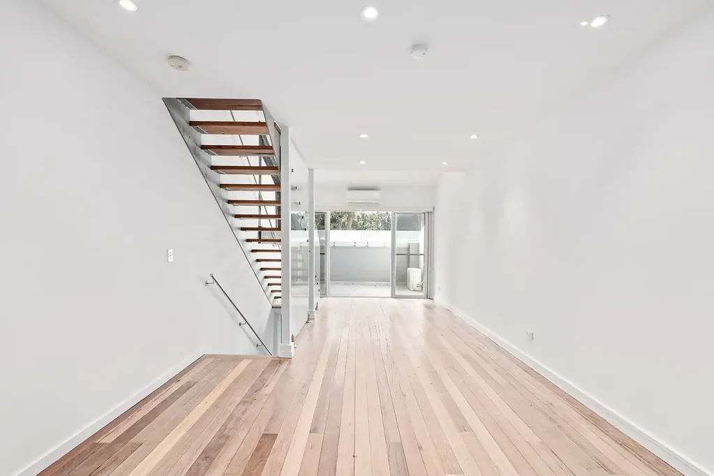 Stylish Multi-Level 3 Bedroom Warehouse in Prime Leichhardt Location