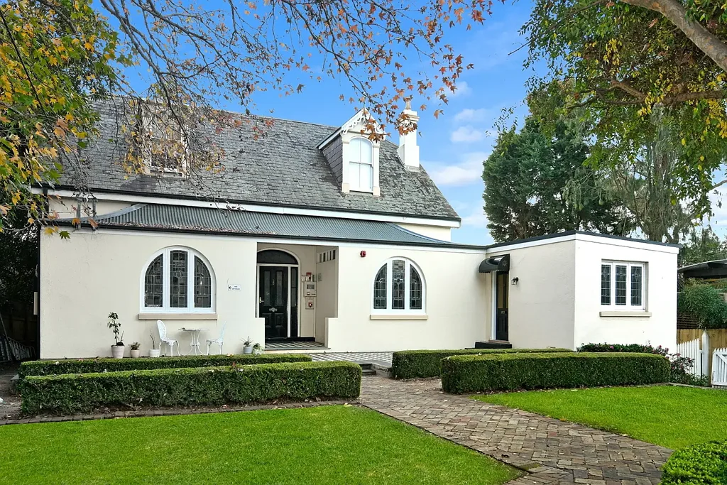 Dulwich Hill 8 Bedroom Prime Opportunity, Fully Leased Residential Flat Building With Huge Upside