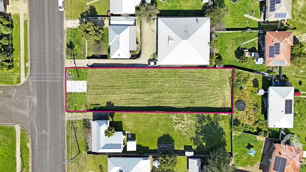 Narrabri BUILD, DEVELOP OR INVEST - CENTRAL NARRABRI BLOCK WITH BIG POTENTIAL