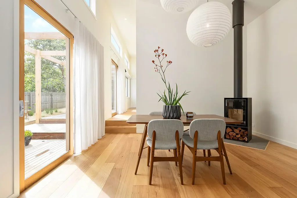 Indented Head 4 Slaapkamer Timeless Coastal Charm, Beautifully Reimagined
