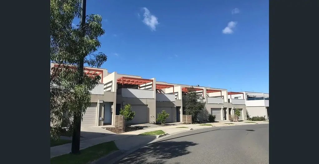 Great Location & Low Maintenance Living