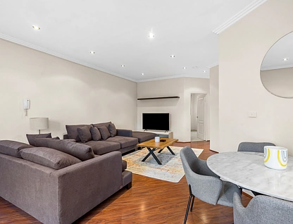 30/16-24 Lydbrook Street, Westmead, Parramatta (Northwest suburbs), 2部屋, 2バスルーム, Apartment