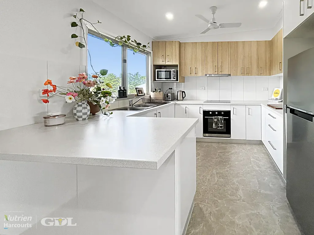 Katherine 3Moenga Renovated Modern Living | Strong Investment with Long Term Lease