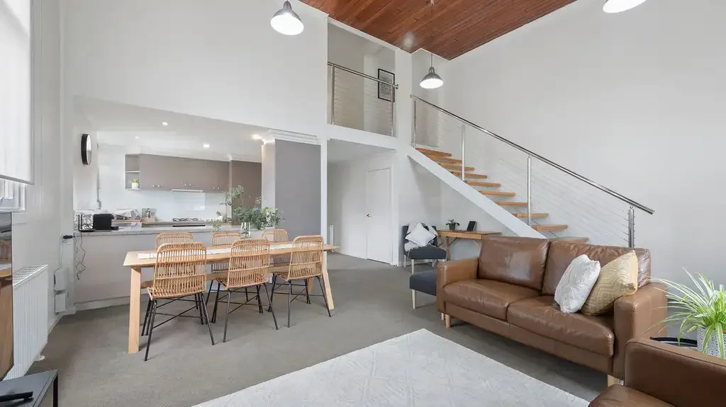 Timeless Heritage Apartment in the Heart of Ballarat – Fully Furnished