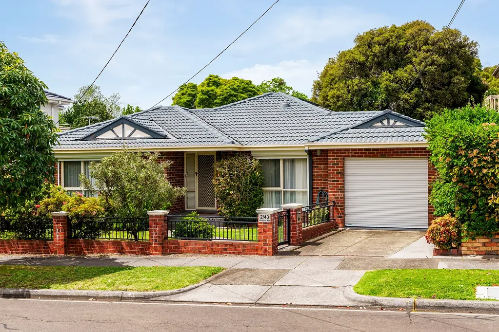 Mount Waverley 3Kwarto Effortless Single-Level Living in a Prime Mount Waverley Location