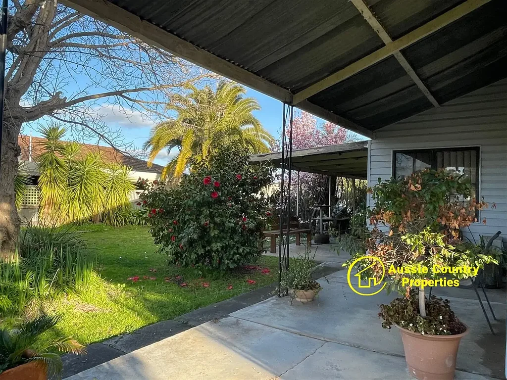 18 Budd Street, Berrigan, NSW 2712