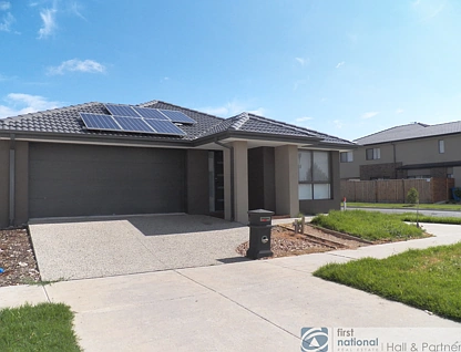 10 Solar Close, Cranbourne East, South East Melbourne, 4房, 2浴, House