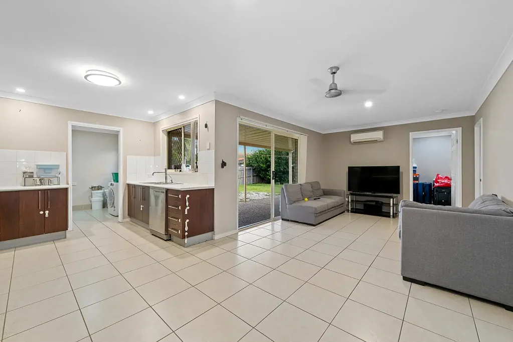 40 Armani Avenue, Pimpama, QLD 4209