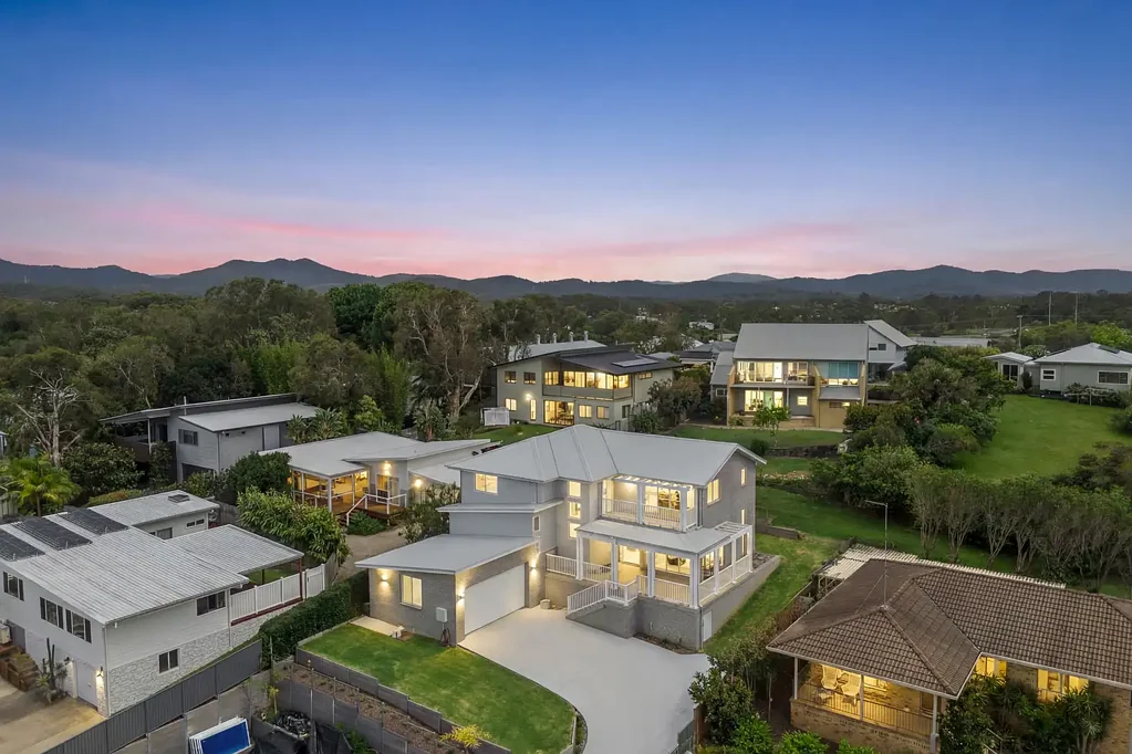 Sawtell 5chambre Coastal Haven in Sawtell With Ocean Views