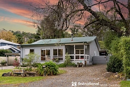 14 Camerons Road, Healesville