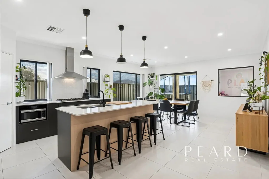 30 Beautiful Road, Banksia Grove, WA 6031