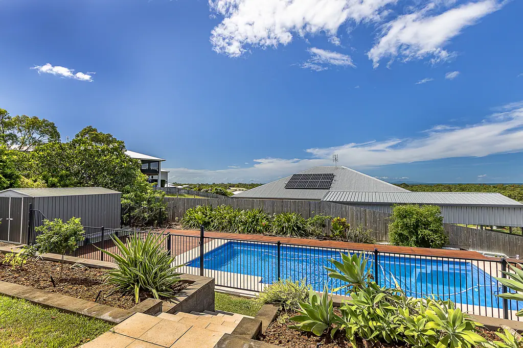 12 Britomart Street, Bushland Beach, QLD 4818