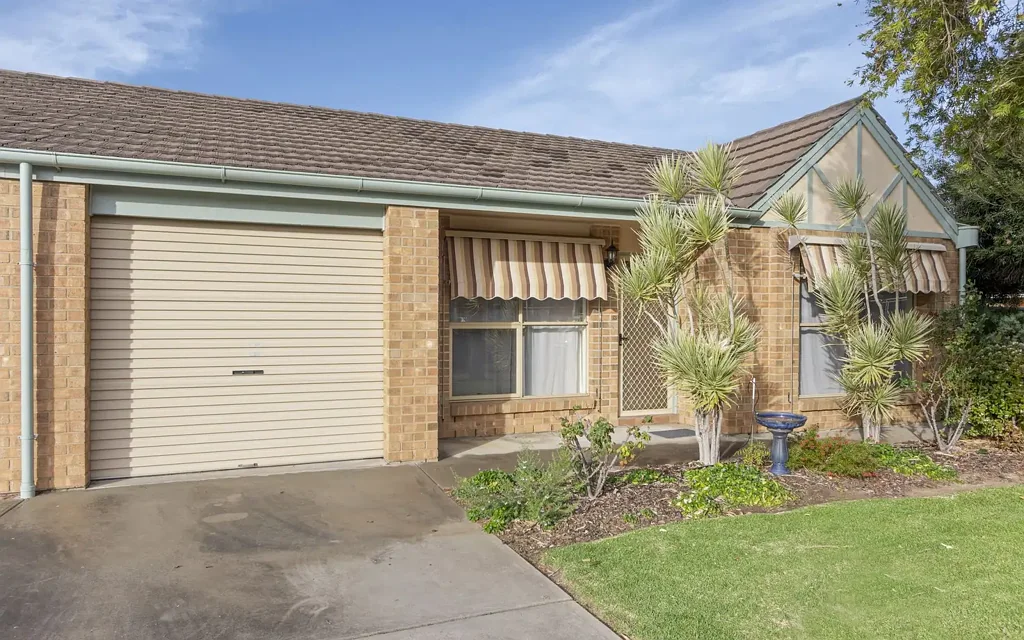Flinders Park 2Zimmer Investment or Live-in Opportunity.....