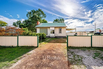 114 Ogden Street, Collie, WA 6225, 2 Bedrooms, 1 Bathrooms, House