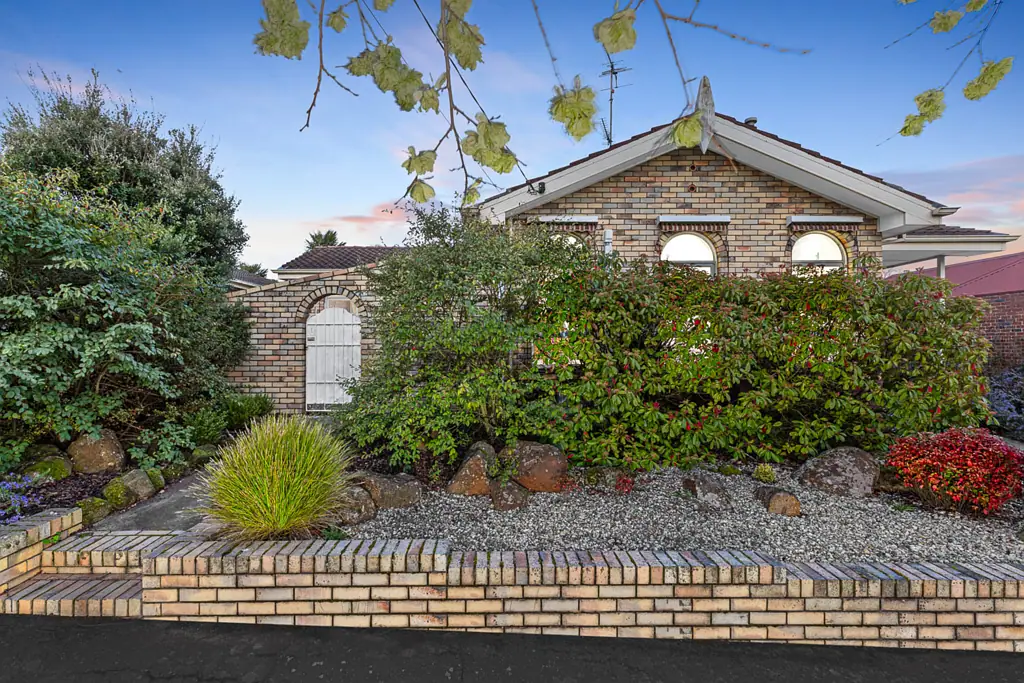 1/606 Lydiard Street North, Soldiers Hill, VIC 3350