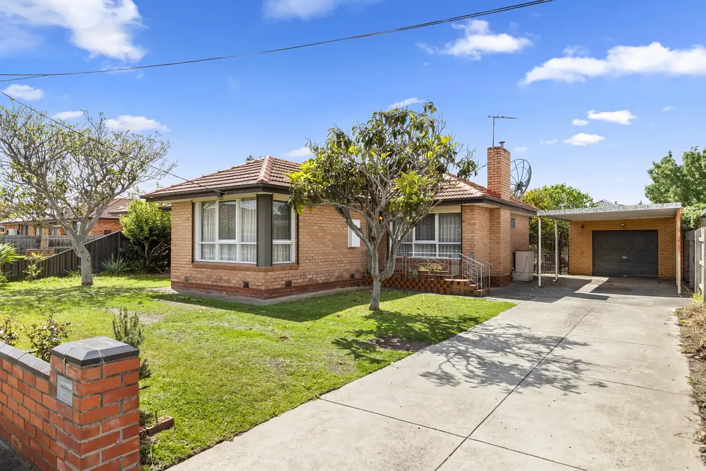 Springvale 3Kwarto CHARMING HOME, EXCITING FUTURE OPPORTUNITY