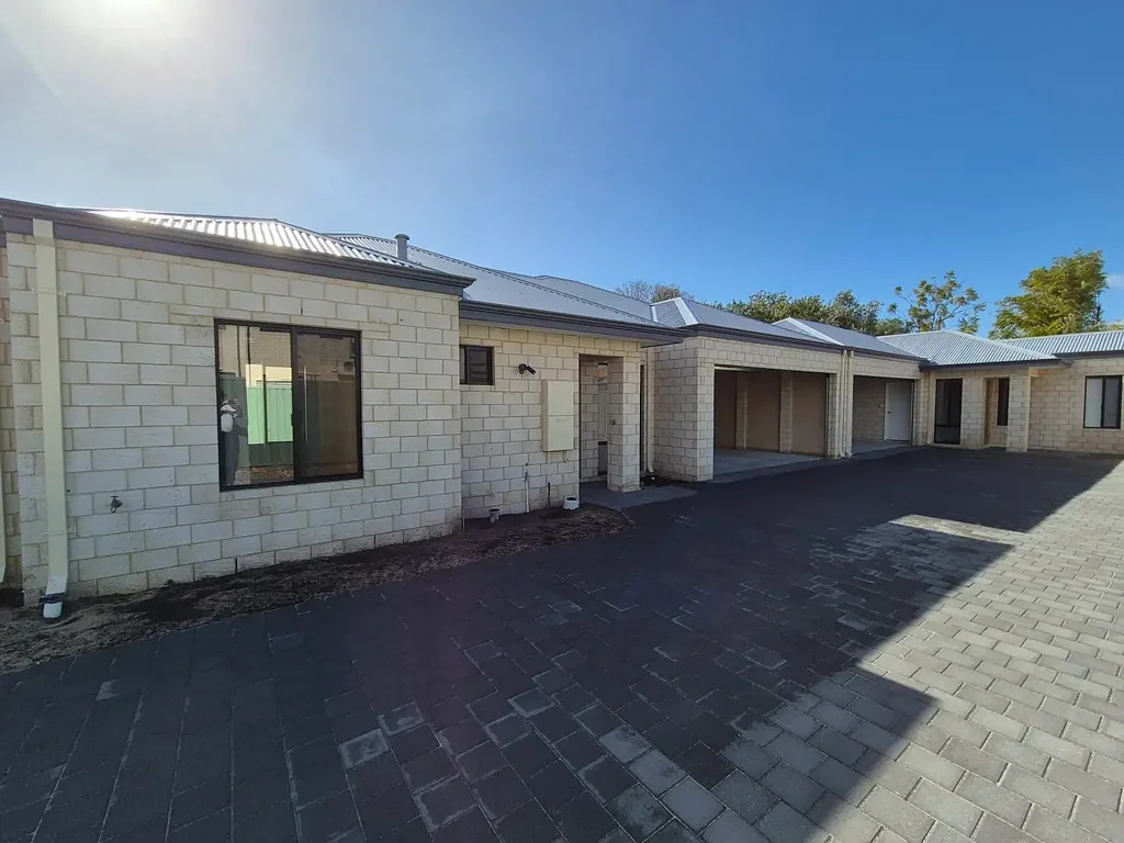 🏡 Brand New 3x2 Homes – Modern Comfort in a Private Complex!
