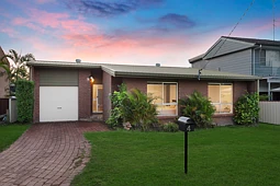 4 Muraban Road, Summerland Point
