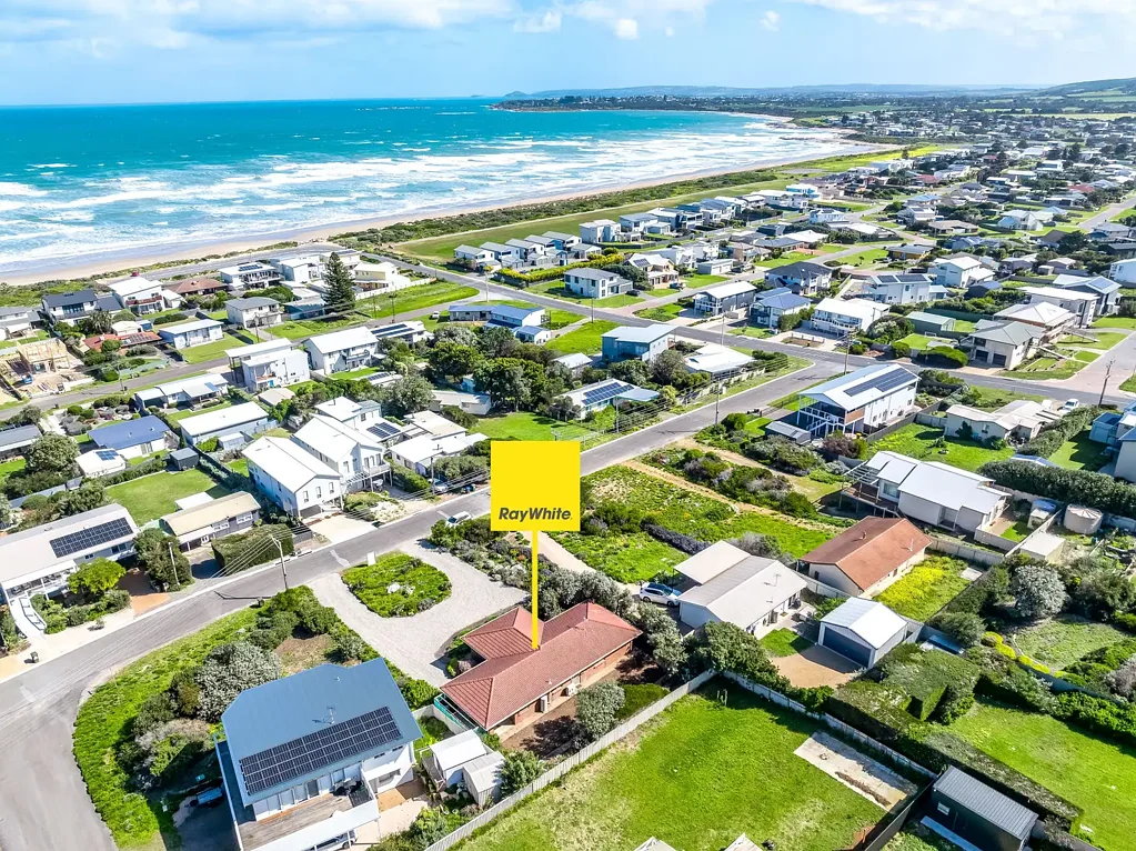 Middleton 3 Slaapkamer Coastal Living with Ocean Views & Endless Potential