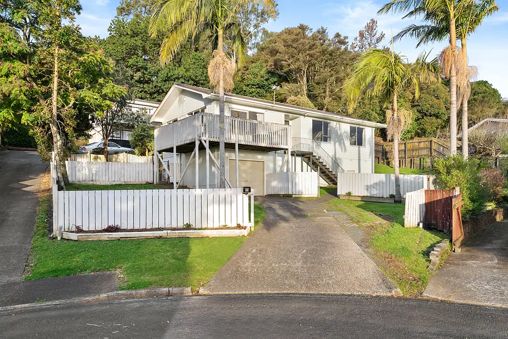 11 Chrisarda Place, Red Hill, Papakura, Auckland