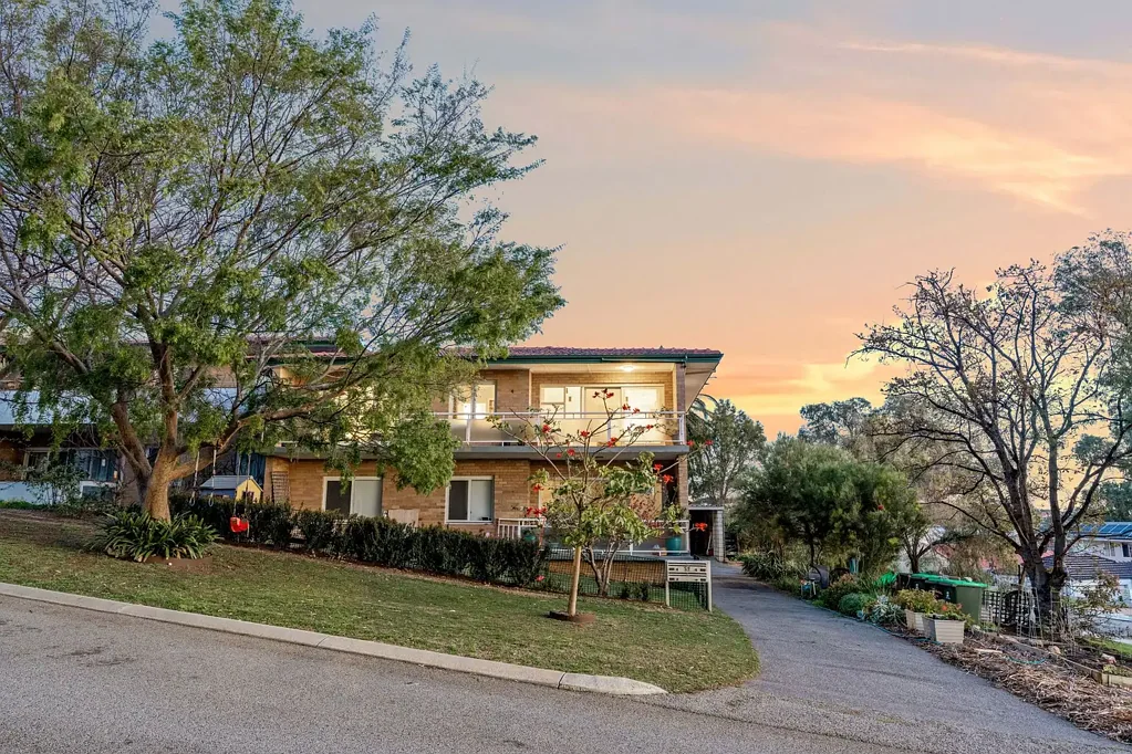 Wembley Downs 2 Slaapkamer Sunsets, Sea Breezes & Sought-After Wembley Downs Lifestyle.