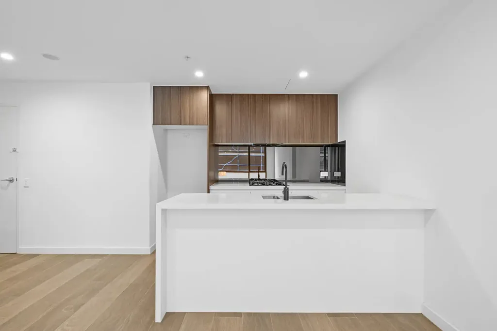 Spacious Modern Two-Bedroom Apartment in the Heart of Mascot