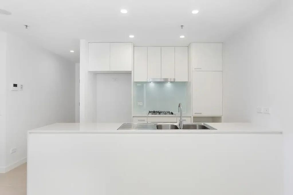 Spacious Two-Bedroom Apartment With Study