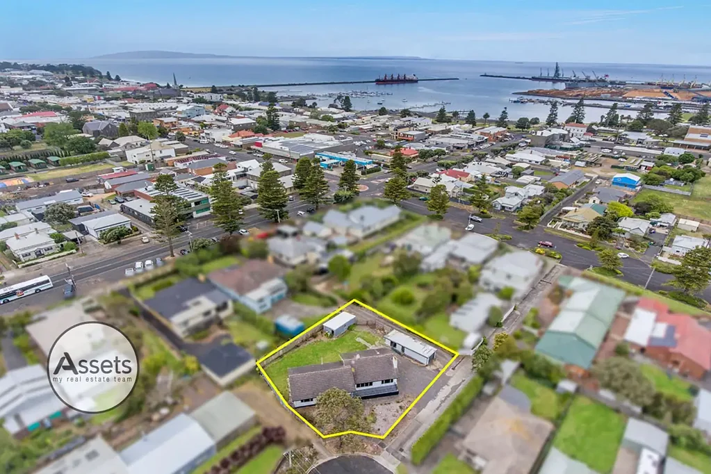 Portland 3房  Great Location at the Top of Sutton Avenue