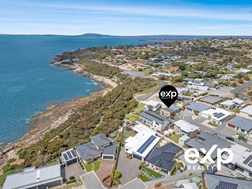 Port Lincoln 5બેડરૂમ An invitation to experience the pinnacle of contemporary sophistication