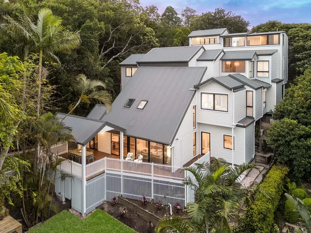 Windsor 5Habitaciones Private Designer Retreat with City Views & Dual Living Versatility
