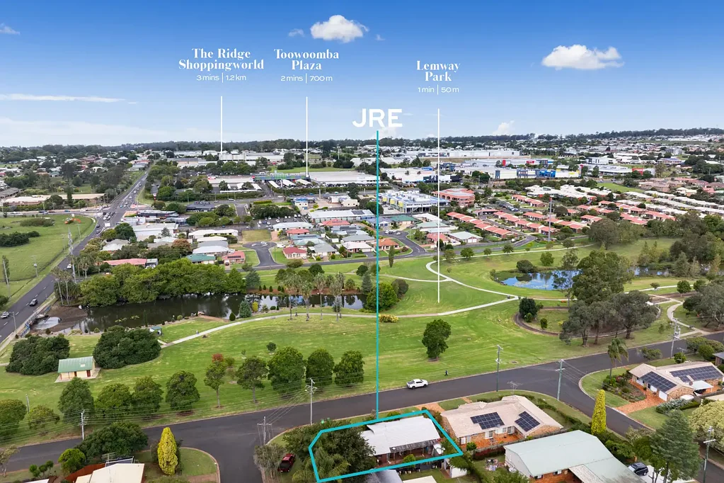7 Lemway Avenue, Kearneys Spring, QLD 4350