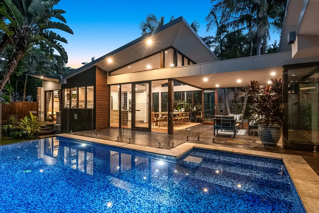 Broken Head 5 Bedroom Under Contract