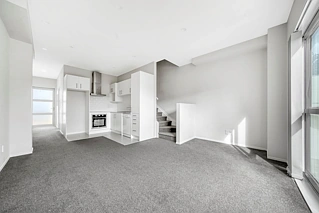 20/11 Ray Small Drive, Papakura