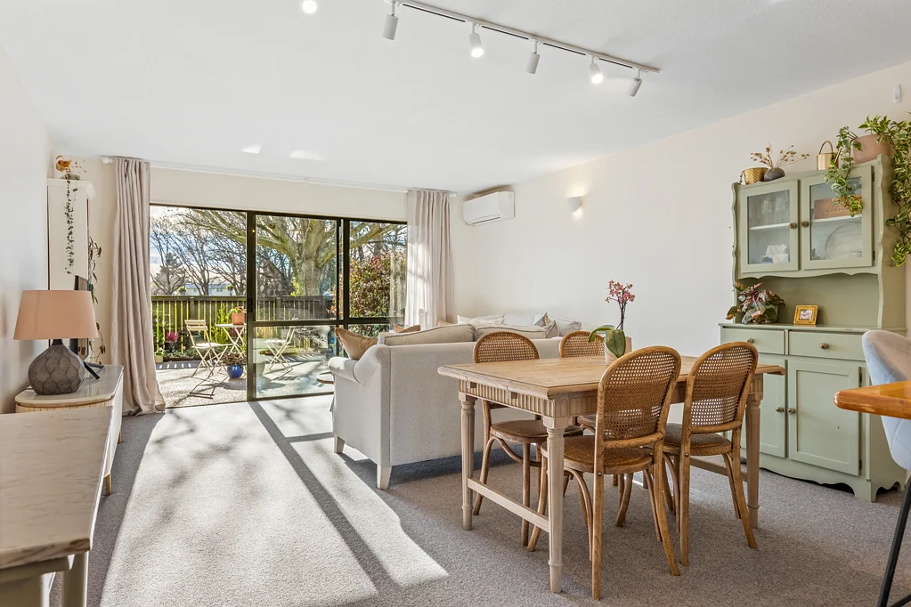 Sydenham 2ਬੈੱਡਰੂਮ Boutique Parkside Living!