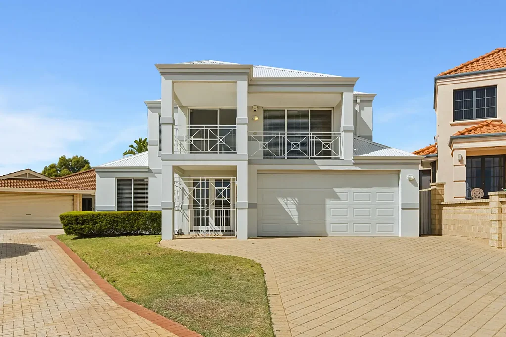 9 Mackerel Court, Sorrento, WA 6020