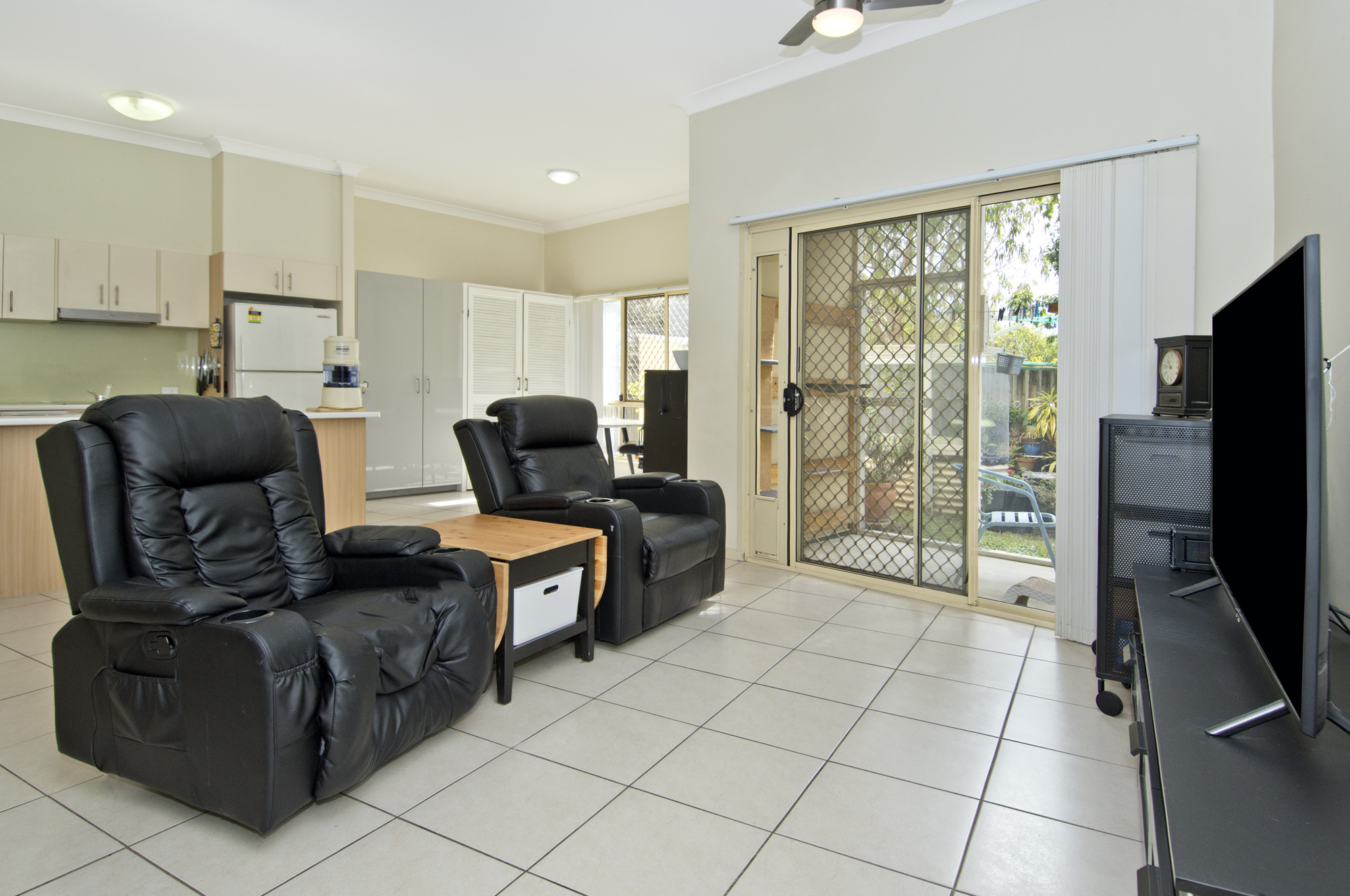 SEBELLA 62-64 MILNE ST, MOUNT WARREN PARK QLD 4207, 0部屋, 0バスルーム, Townhouse