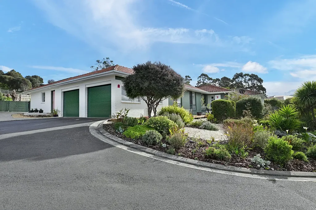 Kingston 5غرفة نوم Superbly renovated entertainer on expansive land parcel