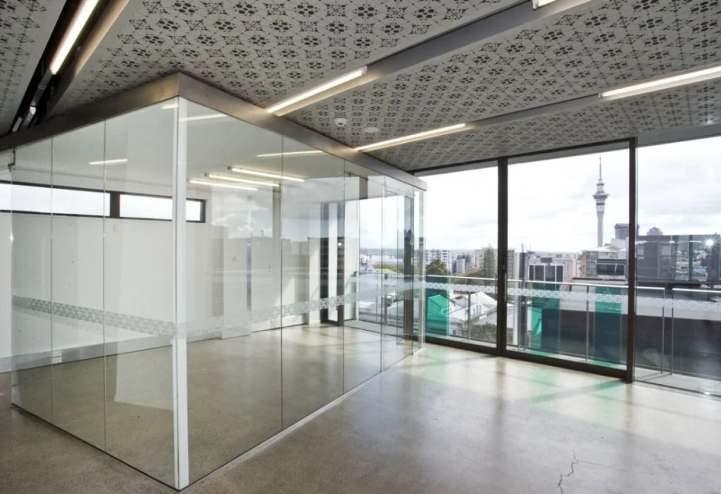 Newton Top Floor k'Road Road Office