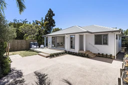 2A Pickett Avenue, Sandringham