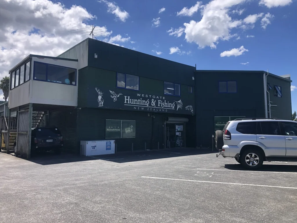 Westgate Trade Retail/Showroom Office Opportunity