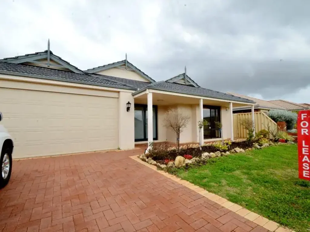 Spacious Family Home in Sought-After Southern River