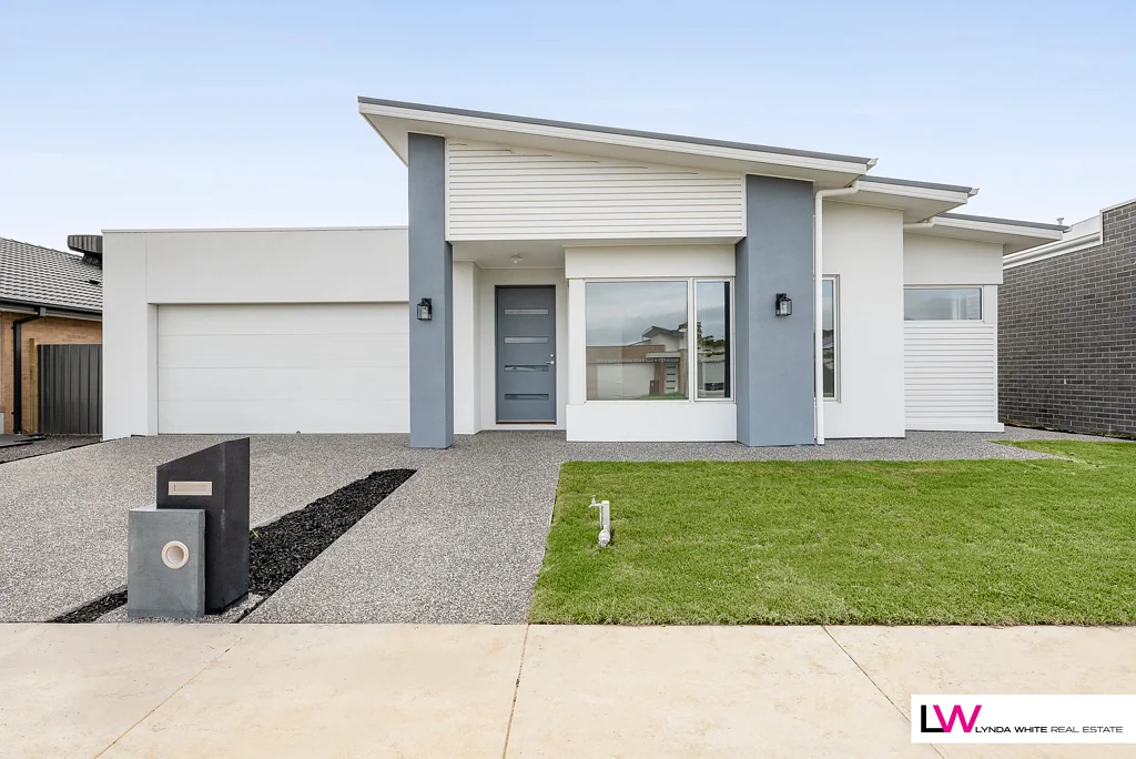 11 Bluebill St, St Leonards, VIC 3223