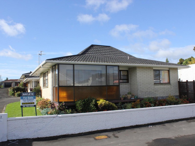 1/481 Saint Aubyn Street, Moturoa, New Plymouth, 2 Bedrooms, 0 Bathrooms